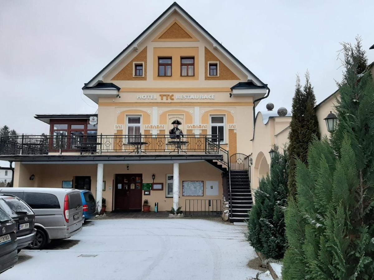 Wellness & Sport Hotel Ttc Врхлаби Экстерьер фото
